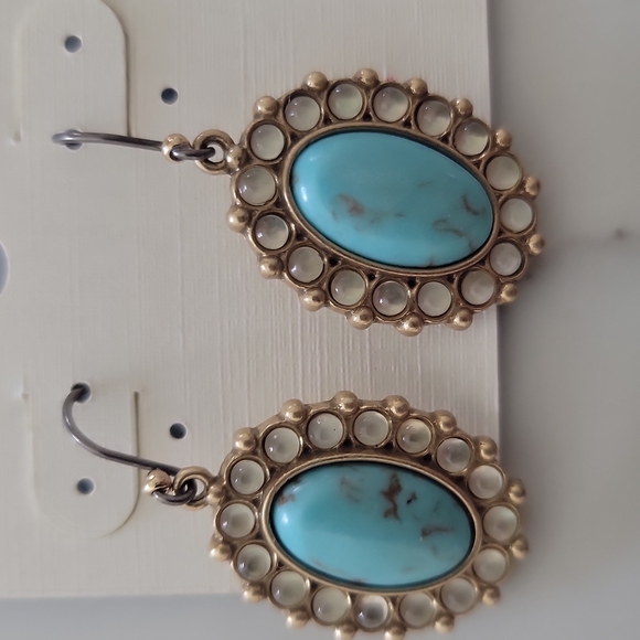 2 pairs lucky brand earrings - Picture 5 of 5